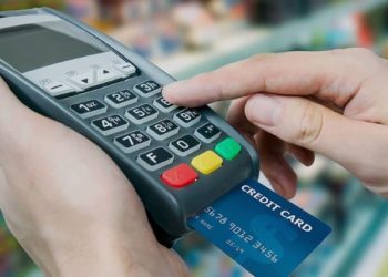 الثقب الأبيض: قهوة اليوم. بقلم النوري قرفال