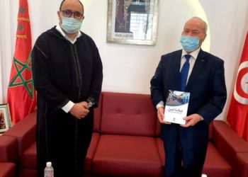 كتاب “غبطة الجوار”، تجربة رائدة في الدبلوماسية الثقافية