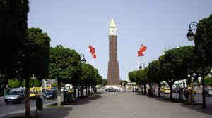 الثقب الأبيض: إنهاء المسرحية السخيفة متى سيكون؟ بقلم د. نورالدين الحاج محمود.