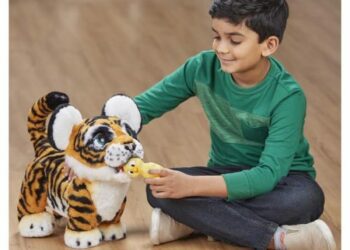 CONTE SOCIAL: “LE BIBERON MAGIQUE”. De BADREDDINE BEN HENDA   