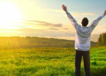 الثقب الأبيض: تحيا الرياضة… بقلم النوري قرفال