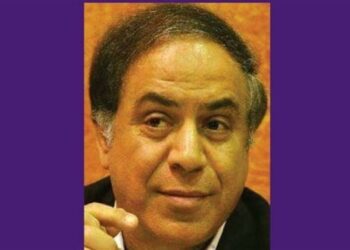 الشاعر المصري أحمد الشهاوي يفوز بجائزة كاثاك الأدبية لعام 2024