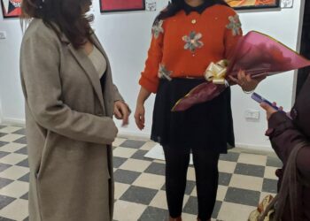 المعرض الفردي الأول للفنانة التشكيلية رندة عبود بفضاء ايكار الثقافي