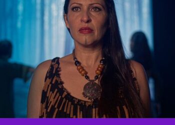 سؤال الجسد وموسيقى الروح في رحلة تيه راقصة ، العرض الأول لفيلم “كواليس” لعفاف بن محمود وخليل بن كيران